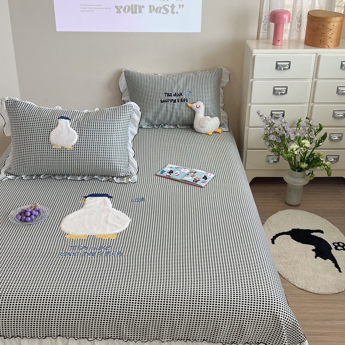 91家纺网 家纺一手货源 找家纺 暖生活 2026春夏新款3DMAX超凉感原创软凉席席子空调软席-床裙款 大白鹅-床裙款