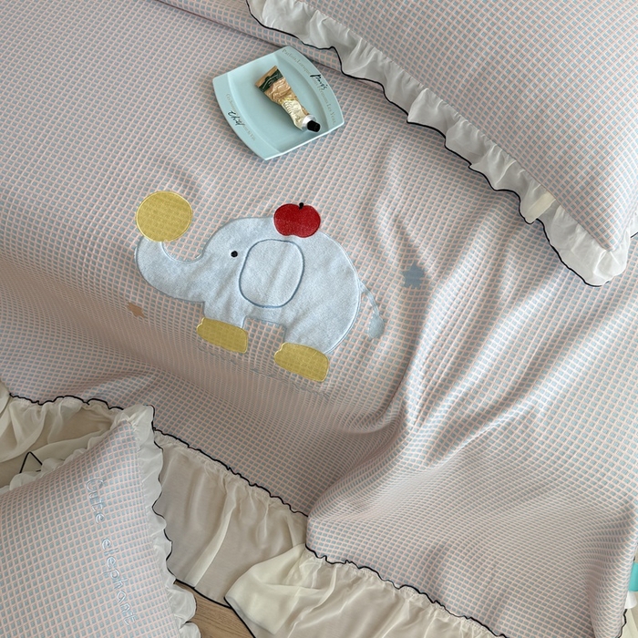 91家纺网 家纺一手货源 找家纺 暖生活 2026春夏新款3DMAX超凉感原创软凉席席子空调软席-床裙款 苹果象-床裙款