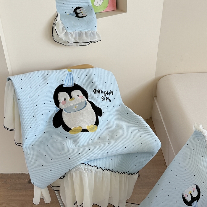 91家纺网 家纺一手货源 找家纺 暖生活 2026春夏新款3DMAX超凉感原创软凉席席子空调软席-床裙款 企鹅点点-床裙款