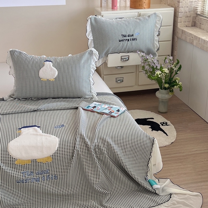 91家纺网 家纺一手货源 找家纺 暖生活 2026春夏新款3DMAX超凉感原创软凉席席子空调软席-床裙款 大白鹅-床裙款