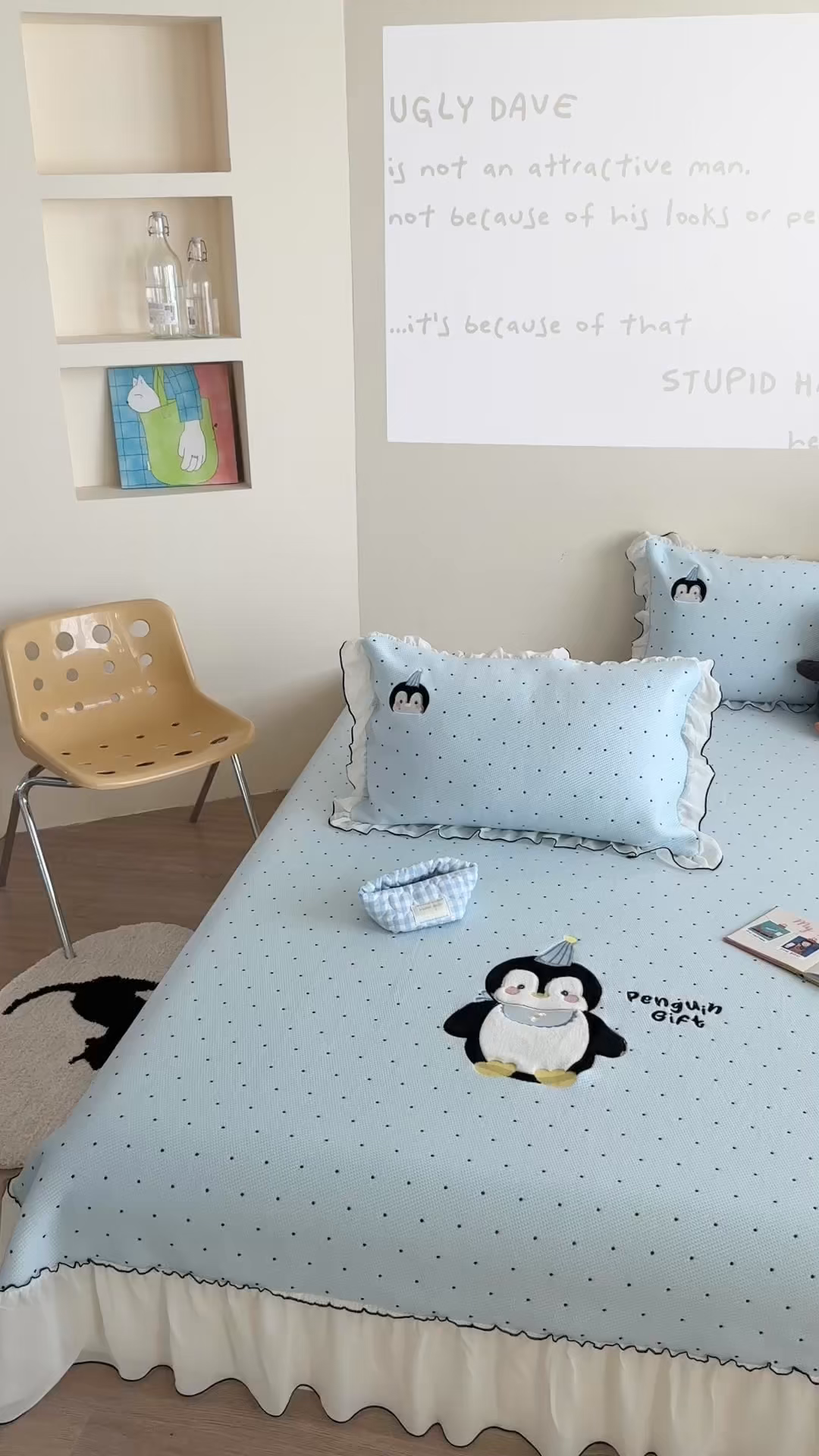 91家纺网 家纺一手货源 找家纺 暖生活 2026春夏新款3DMAX超凉感原创软凉席席子空调软席-床裙款 企鹅点点-床裙款