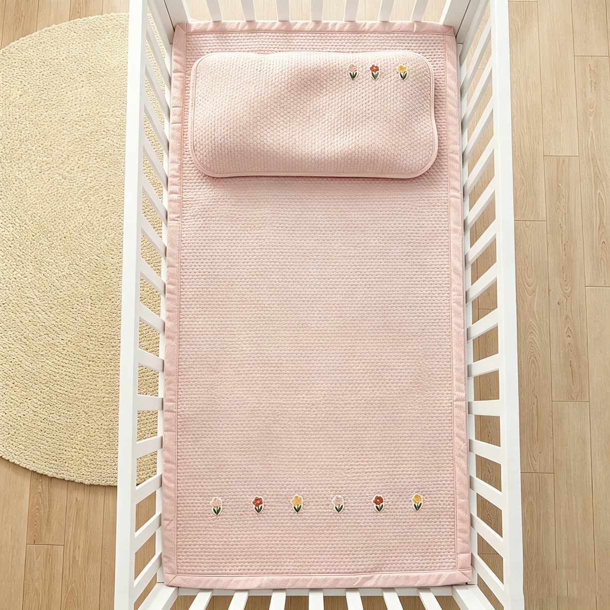 川悦生活 2026新款A类凉豆豆绣花冰丝儿童凉席 郁香粉