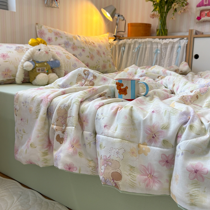 91家纺网 家纺一手货源 找家纺 老帅的工厂店 2026新款A类全棉双层纱大豆纤维夏被 春晓