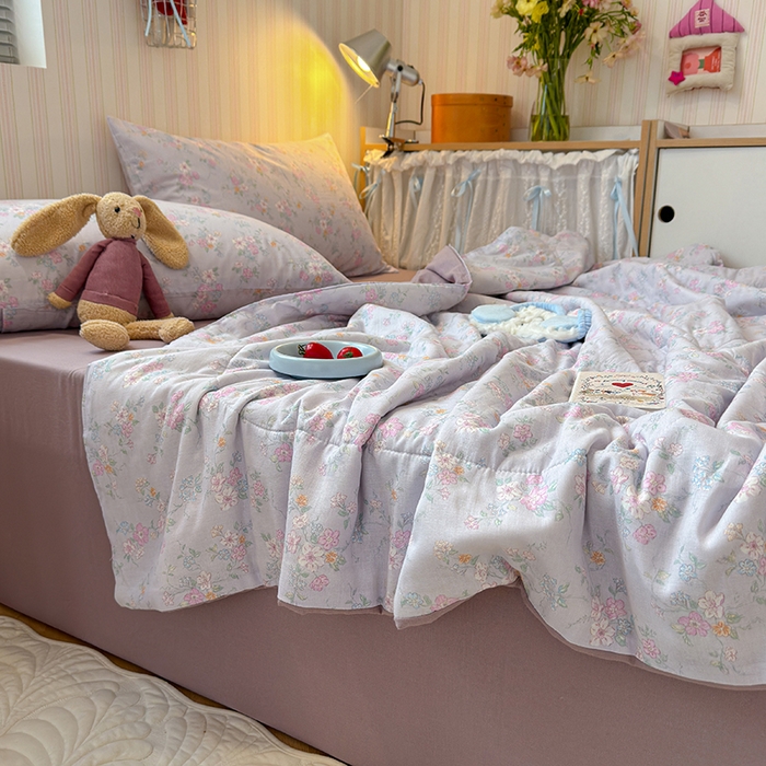 91家纺网 家纺一手货源 找家纺 老帅的工厂店 2026新款A类全棉双层纱大豆纤维夏被 花清梦