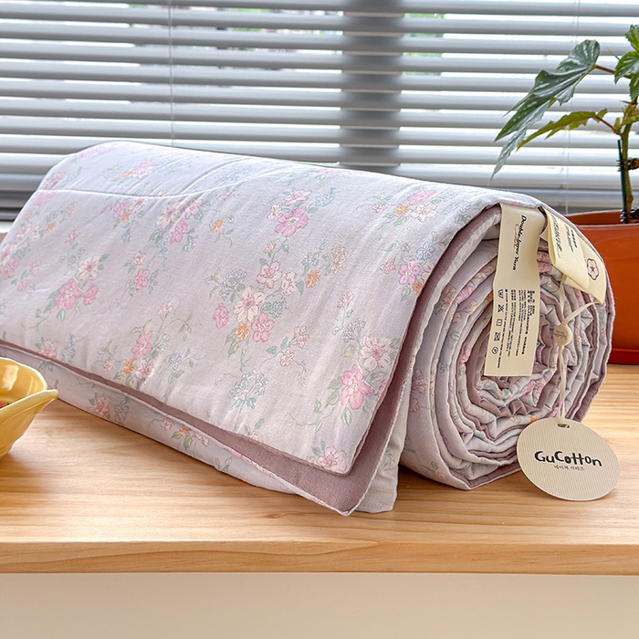 91家纺网 家纺一手货源 找家纺 老帅的工厂店 2026新款A类全棉双层纱大豆纤维夏被 花清梦