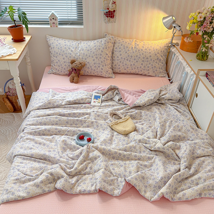 91家纺网 家纺一手货源 找家纺 老帅的工厂店 2026新款A类全棉双层纱大豆纤维夏被 花郁