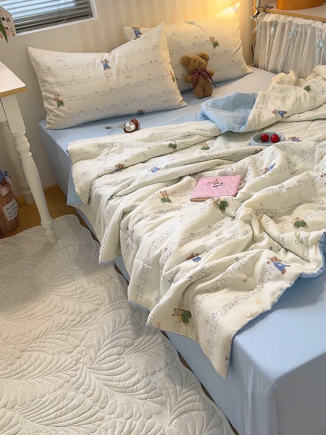 91家纺网 家纺一手货源 找家纺 老帅的工厂店 2026新款A类全棉双层纱大豆纤维夏被 奶熊