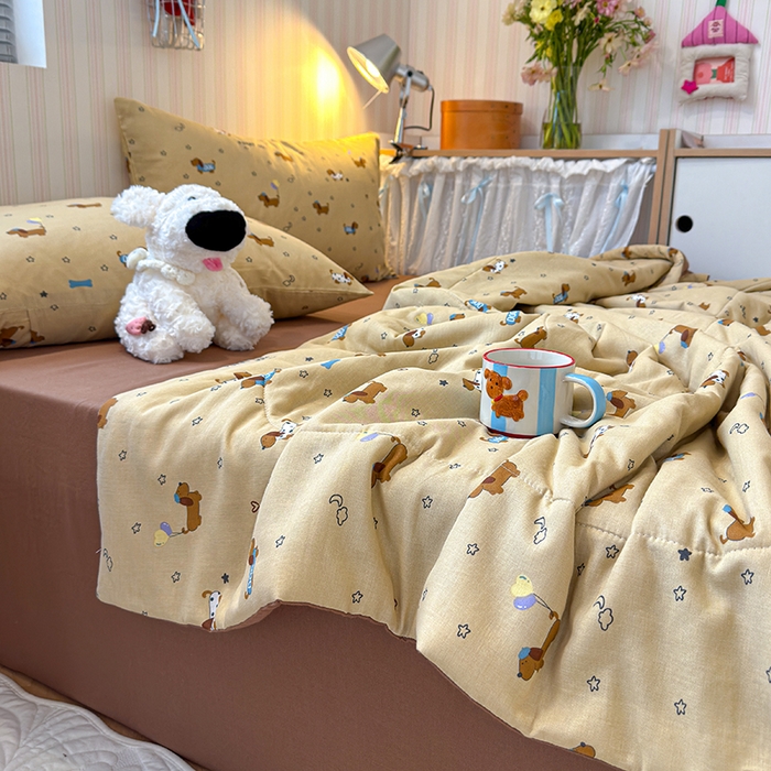 91家纺网 家纺一手货源 找家纺 老帅的工厂店 2026新款A类全棉双层纱大豆纤维夏被 俏皮狗