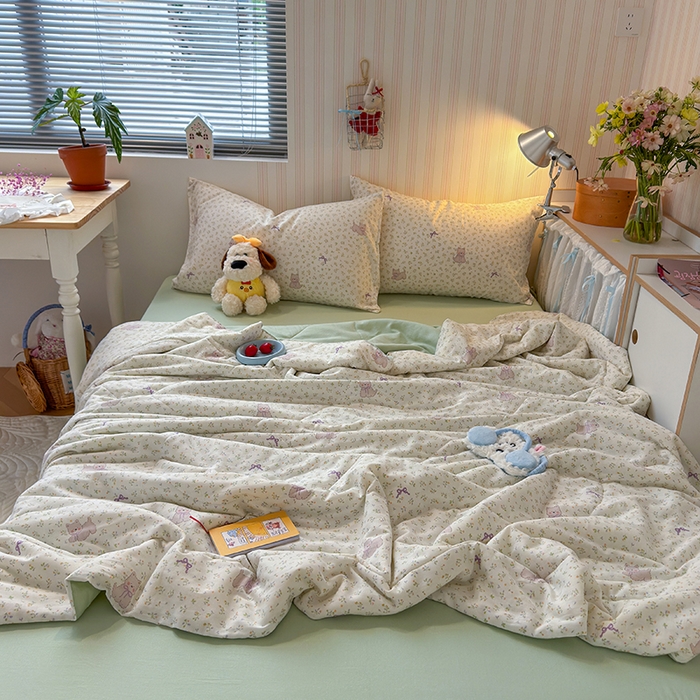 91家纺网 家纺一手货源 找家纺 老帅的工厂店 2026新款A类全棉双层纱大豆纤维夏被 沁香