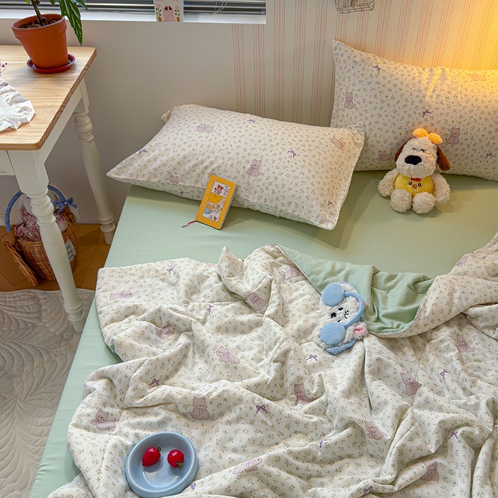 91家纺网 家纺一手货源 找家纺 老帅的工厂店 2026新款A类全棉双层纱大豆纤维夏被 沁香