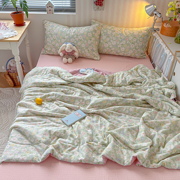 91家纺网 家纺一手货源 找家纺 老帅的工厂店 2026新款A类全棉双层纱大豆纤维夏被 青茵