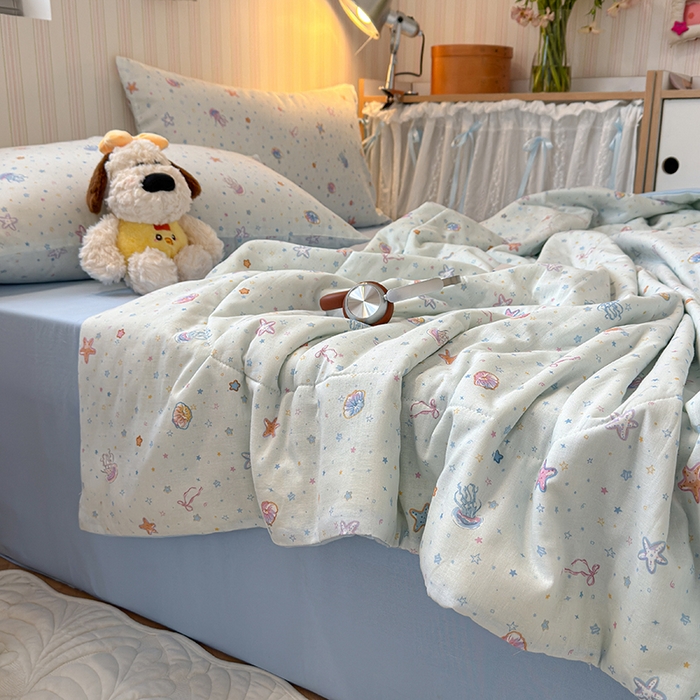 91家纺网 家纺一手货源 找家纺 老帅的工厂店 2026新款A类全棉双层纱大豆纤维夏被 水星记