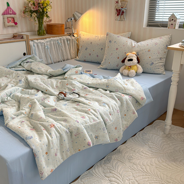 91家纺网 家纺一手货源 找家纺 老帅的工厂店 2026新款A类全棉双层纱大豆纤维夏被 水星记