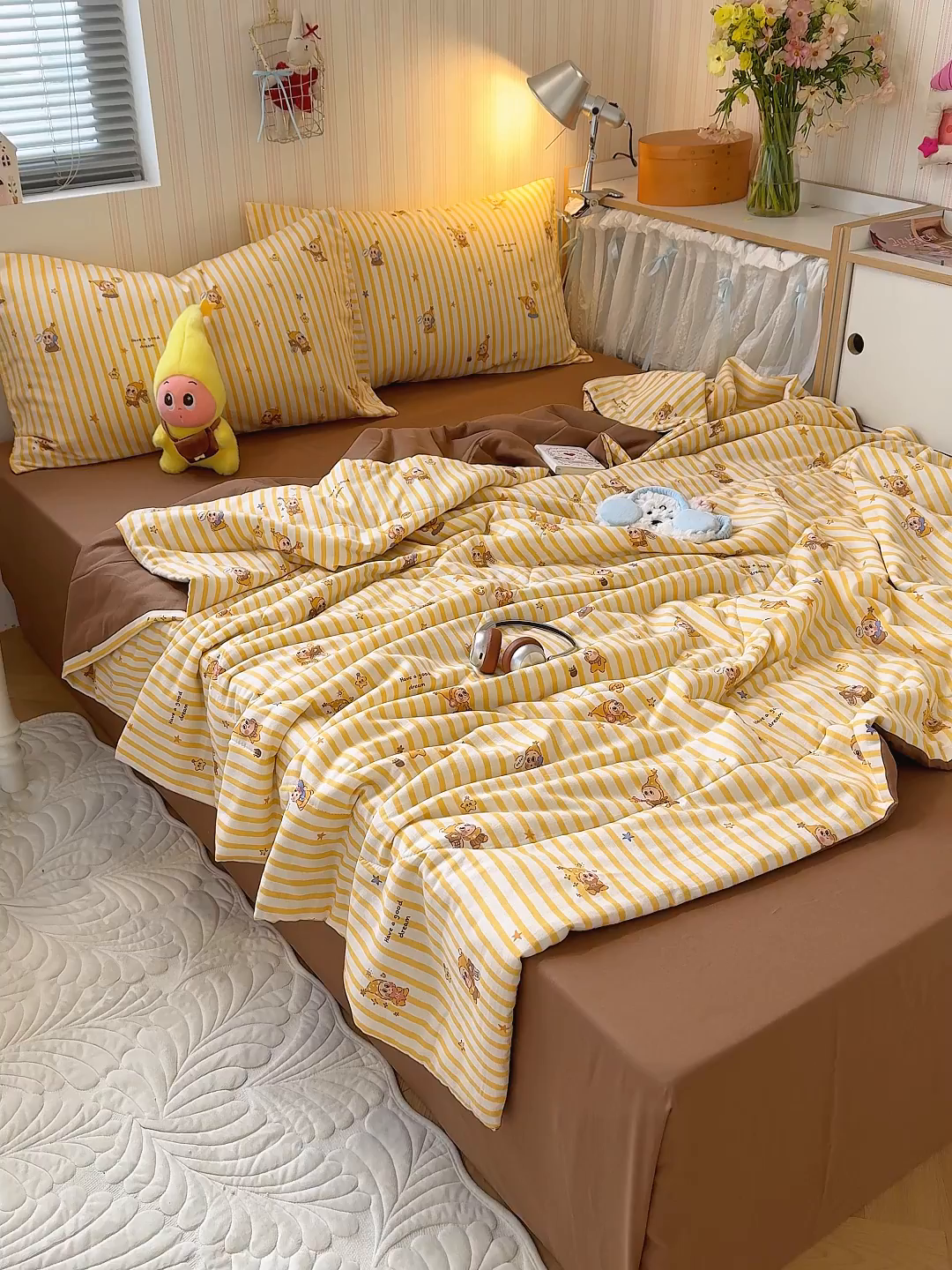 91家纺网 家纺一手货源 找家纺 老帅的工厂店 2026新款A类全棉双层纱大豆纤维夏被 星崽