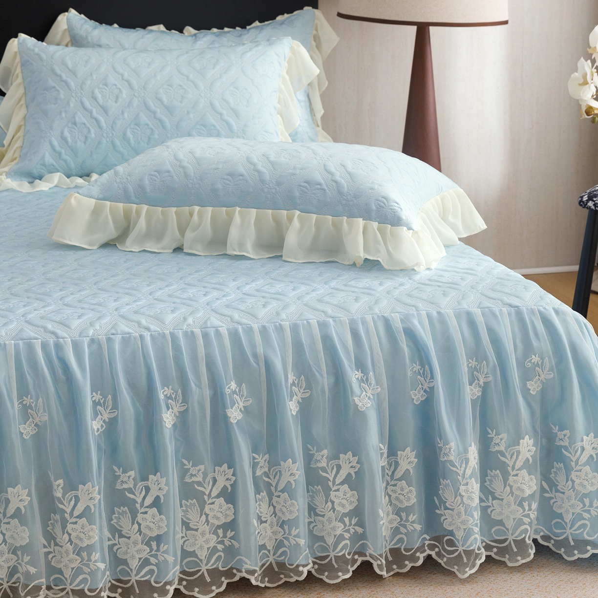 91家纺网 家纺一手货源 找家纺 （总）好儿喜家纺 2026新款夏季冰丝软凉席乙纶凉席床裙空调软席可机洗-蝶语系列