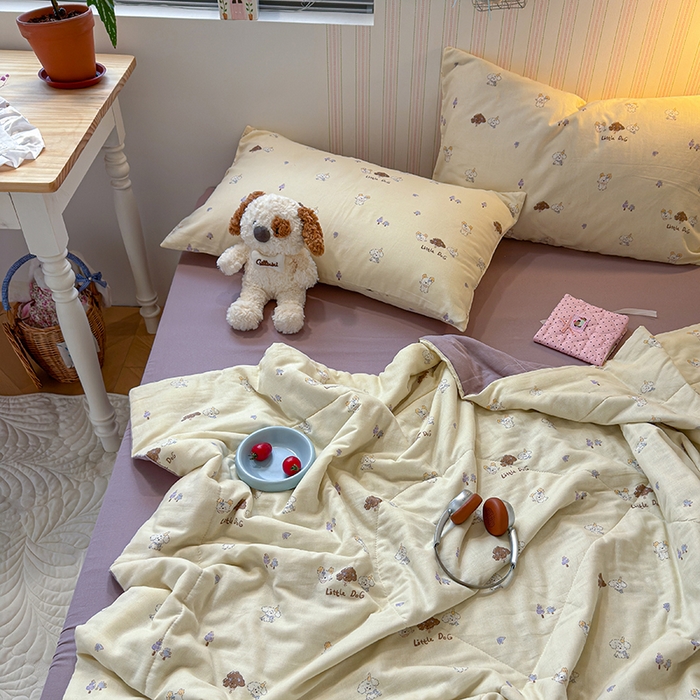 91家纺网 家纺一手货源 找家纺 老帅的工厂店 2026新款A类全棉双层纱大豆纤维夏被 紫林汪崽