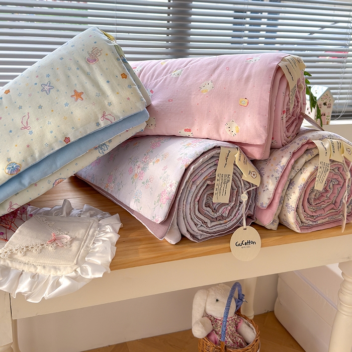 91家纺网 家纺一手货源 找家纺 老帅的工厂店 2026新款A类全棉双层纱大豆纤维夏被 组合图