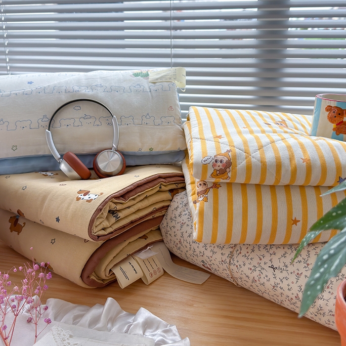 91家纺网 家纺一手货源 找家纺 老帅的工厂店 2026新款A类全棉双层纱大豆纤维夏被 组合图