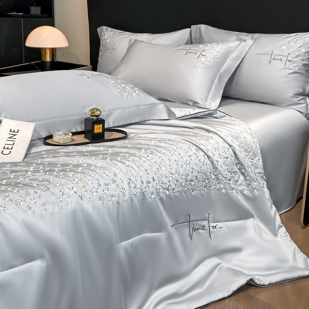 91家纺网 家纺一手货源 找家纺 （总）新方向 2026刺绣A类20%蚕丝天丝棉夏被四件套 65%60s兰精天丝 35%100支长绒棉-星耀