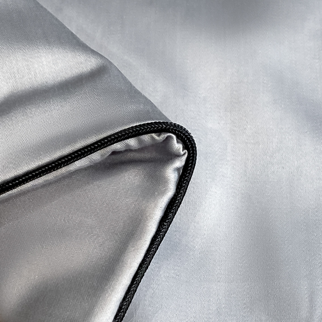 91家纺网 家纺一手货源 找家纺 新方向 2026新款刺绣A类20%蚕丝天丝棉夏被夏凉被空调被四件套-星耀 星耀-朦胧灰