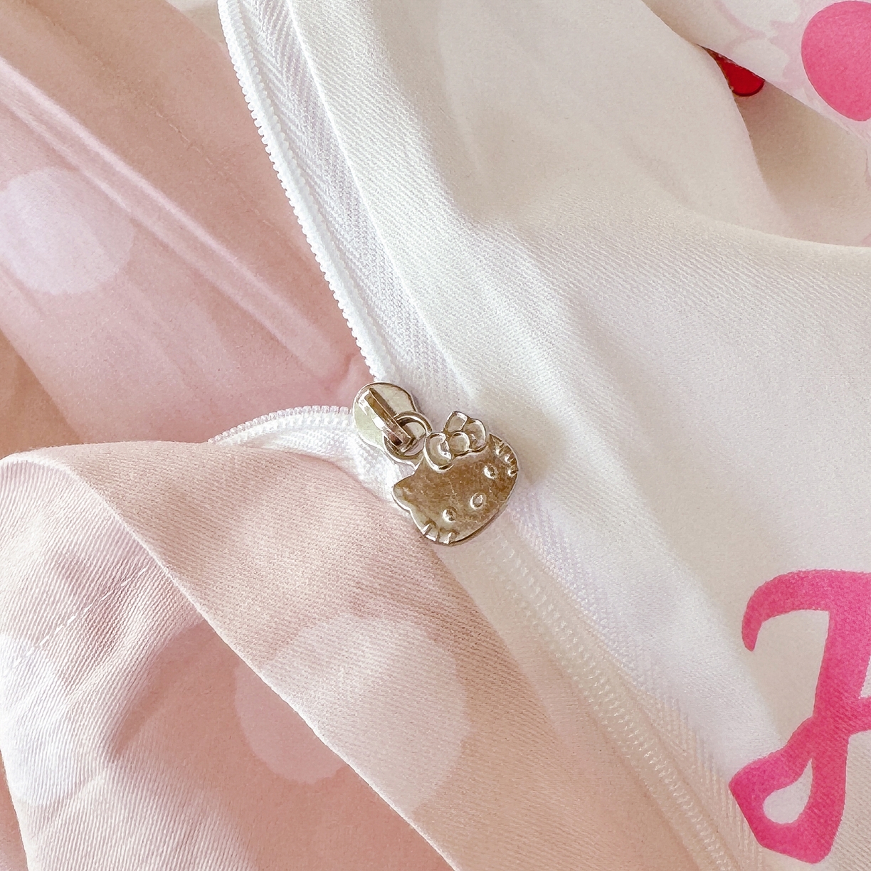 91家纺网 家纺一手货源 找家纺 玉元坊 2026新款三丽鸥正版库洛米美乐蒂凯蒂猫全棉纯棉0.9m学生宿舍床三件套基础款 雏菊kt