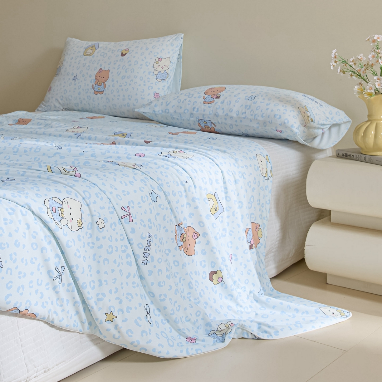 91家纺网 家纺一手货源 找家纺 一加一 2026新款A类凉感冰皮印花冰蚕被夏被夏凉被空调被 凯蒂木马