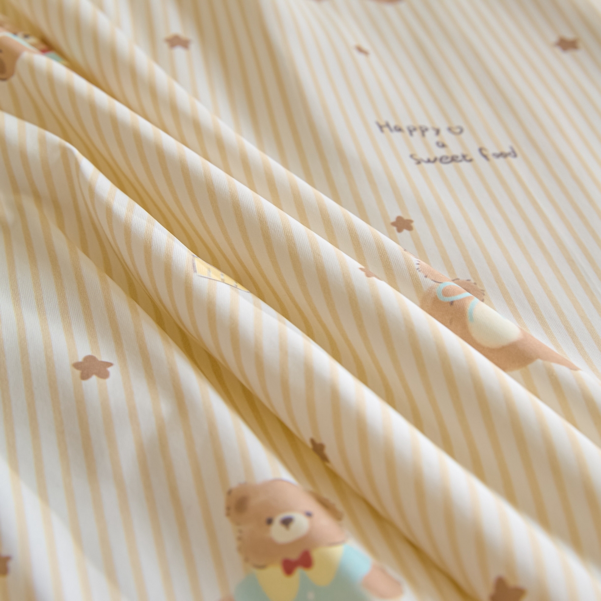 91家纺网 家纺一手货源 找家纺 一加一 2026新款A类凉感冰皮印花冰蚕被夏被夏凉被空调被 条纹芝士熊