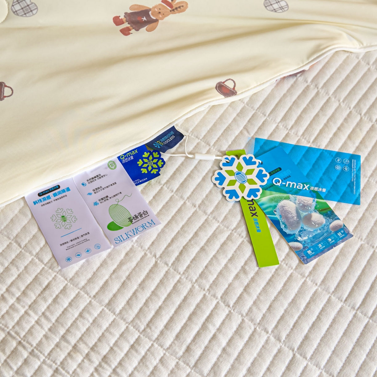 91家纺网 家纺一手货源 找家纺 一加一 2026新款A类凉感冰皮印花冰蚕被夏被夏凉被空调被 甜兔日记