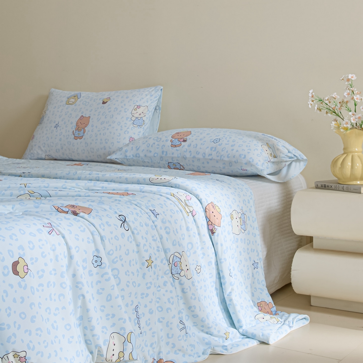 91家纺网 家纺一手货源 找家纺 一加一 2026新款A类凉感冰皮印花冰蚕被夏被夏凉被空调被 凯蒂木马