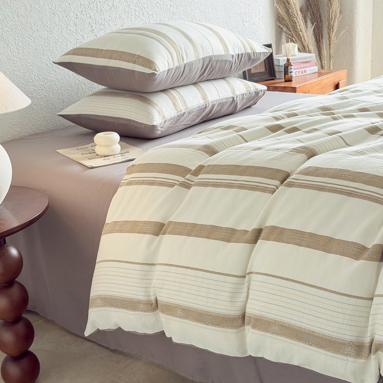 91家纺网 家纺一手货源 找家纺 贝尔 2026新款全棉色织提花双层纱单被套 岛屿灰