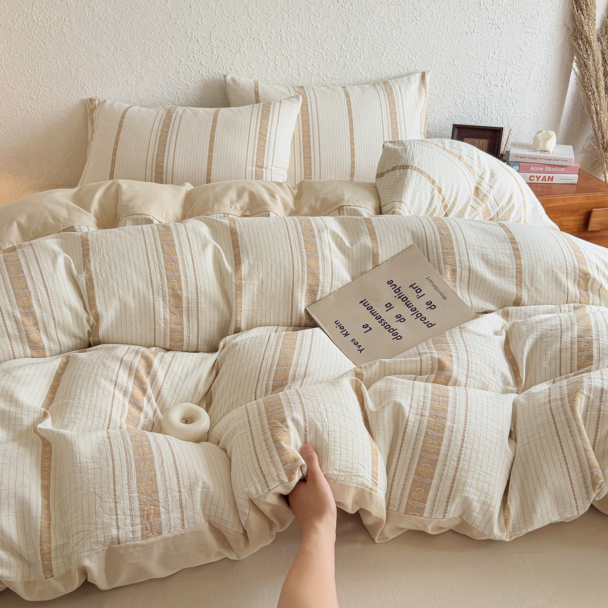 91家纺网 家纺一手货源 找家纺 贝尔 2026新款全棉色织提花双层纱单被套 法颂