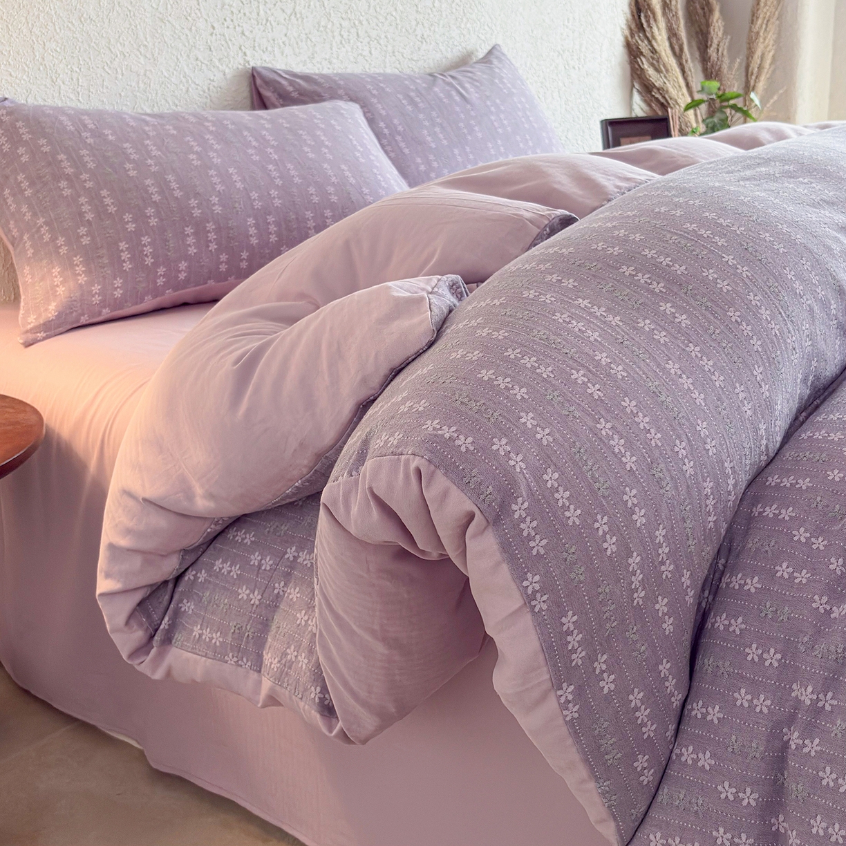 91家纺网 家纺一手货源 找家纺 贝尔 2026新款全棉色织提花双层纱单被套 花漫