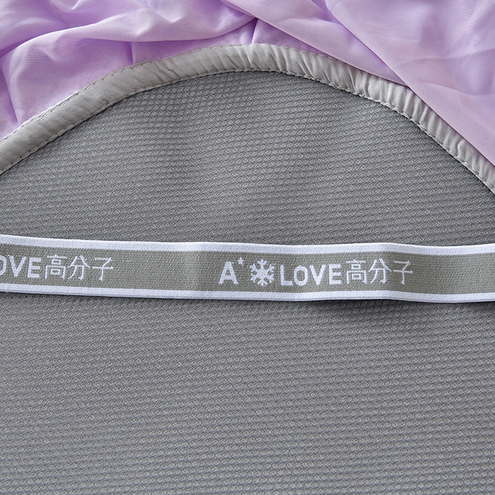 91家纺网 家纺一手货源 找家纺 绒耀家纺 直播新款加厚复合冰豆豆PE高分子凉感丝双面提花凉席三件套双层花边（控价最低139起） 静庭玫瑰-紫