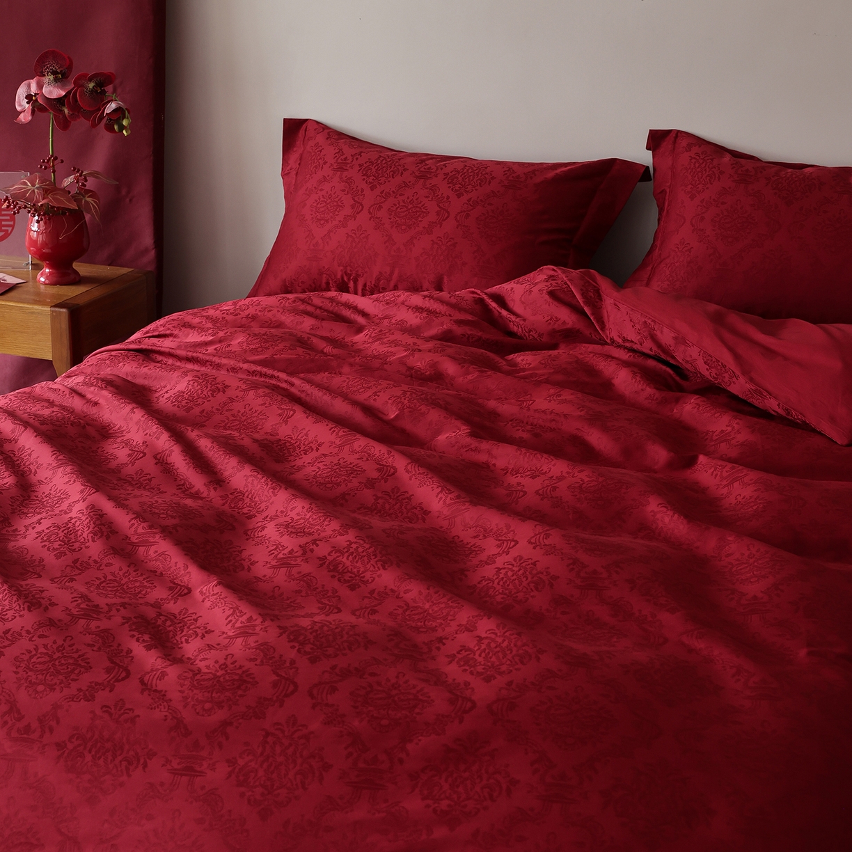 91家纺网 家纺一手货源 找家纺 （总）ONE TWO ONE 121 2026新款全棉100s长绒棉纯棉50支床上用品结婚大红色婚庆四件套提花浪漫礼遇