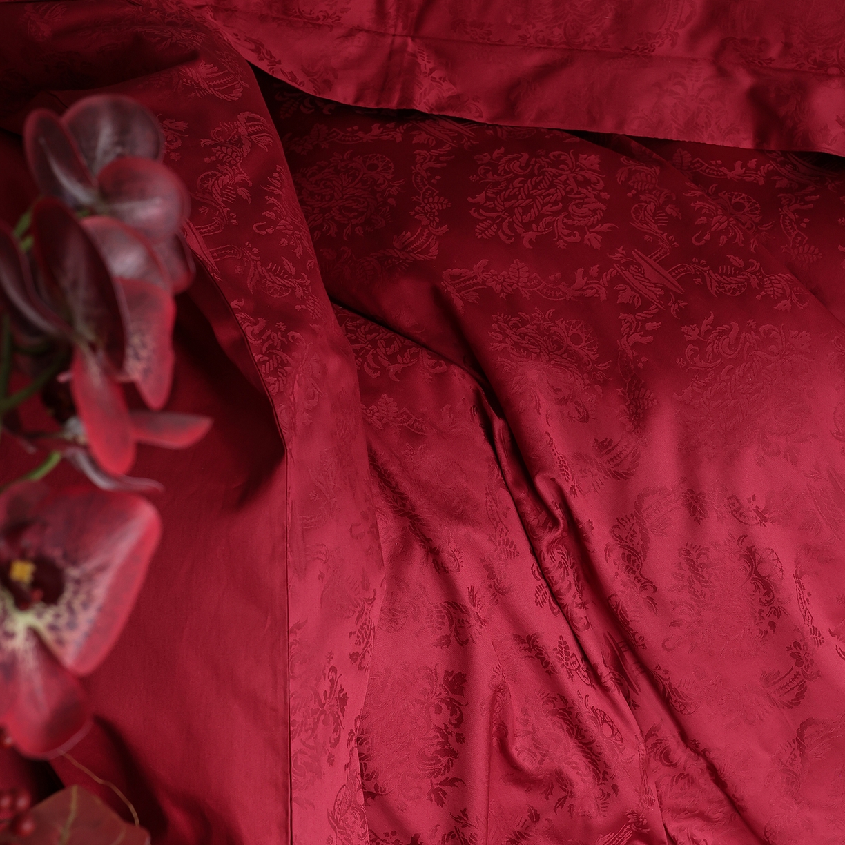 91家纺网 家纺一手货源 找家纺 （总）ONE TWO ONE 121 2026新款全棉100s长绒棉纯棉50支床上用品结婚大红色婚庆四件套提花浪漫礼遇