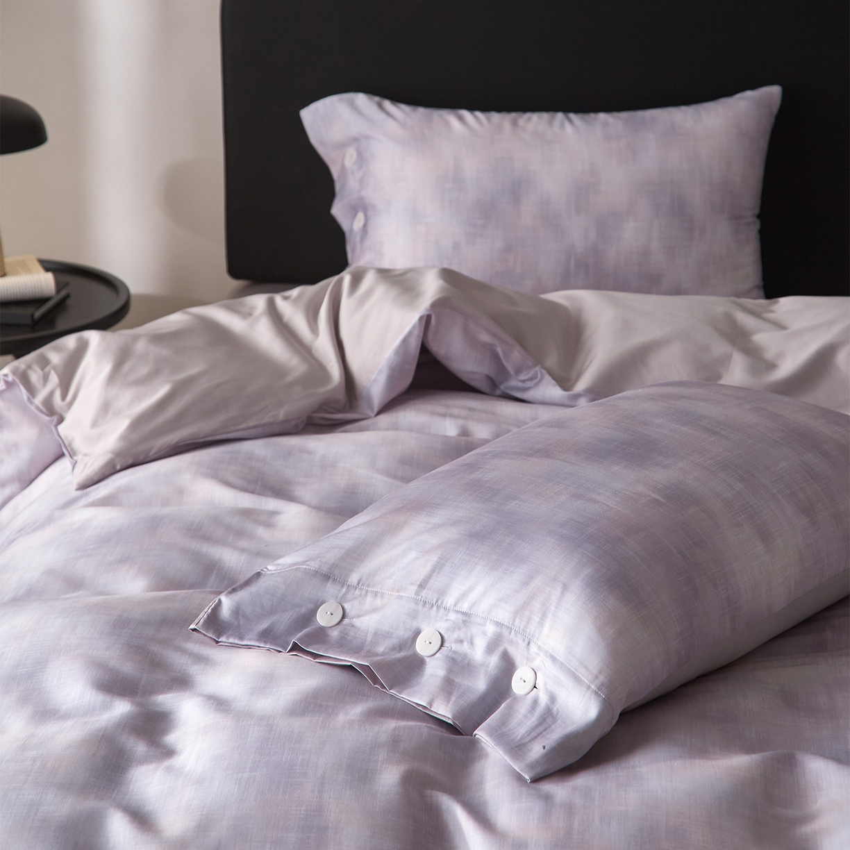 91家纺网 家纺一手货源 找家纺 （总）ONE TWO ONE 121 2026新款100s50支长绒棉纯棉全棉床上用品数码印花四件套纽扣款-墨染江南