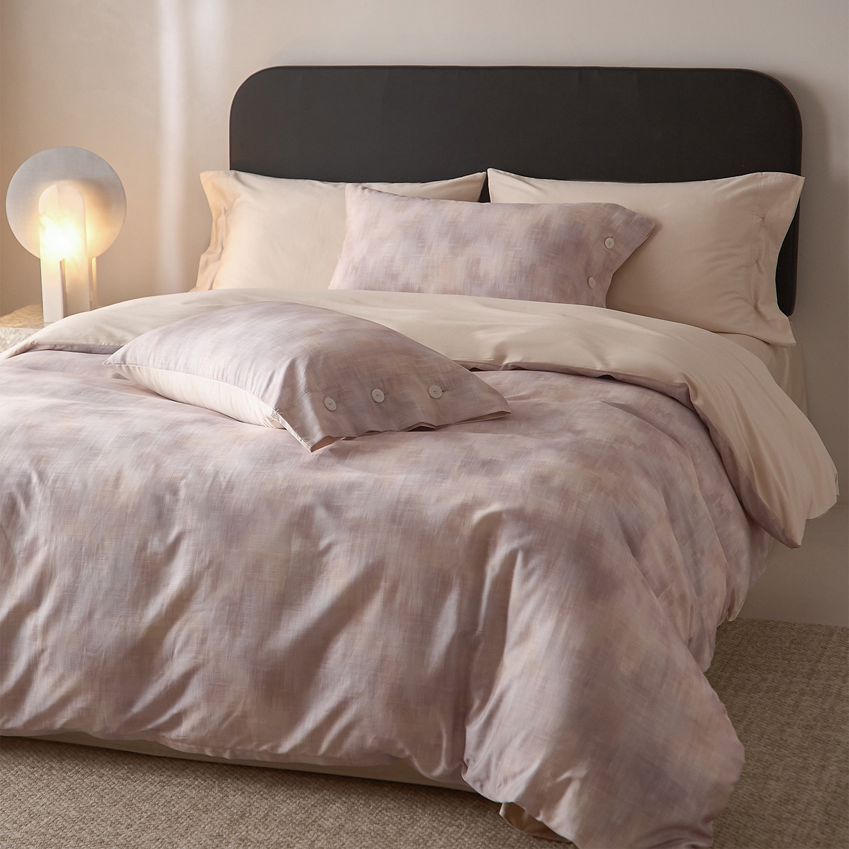 91家纺网 家纺一手货源 找家纺 ONE TWO ONE 121 2026新款100s50支长绒棉纯棉全棉床上用品数码印花四件套纽扣款-墨染江南 墨染江南-粉