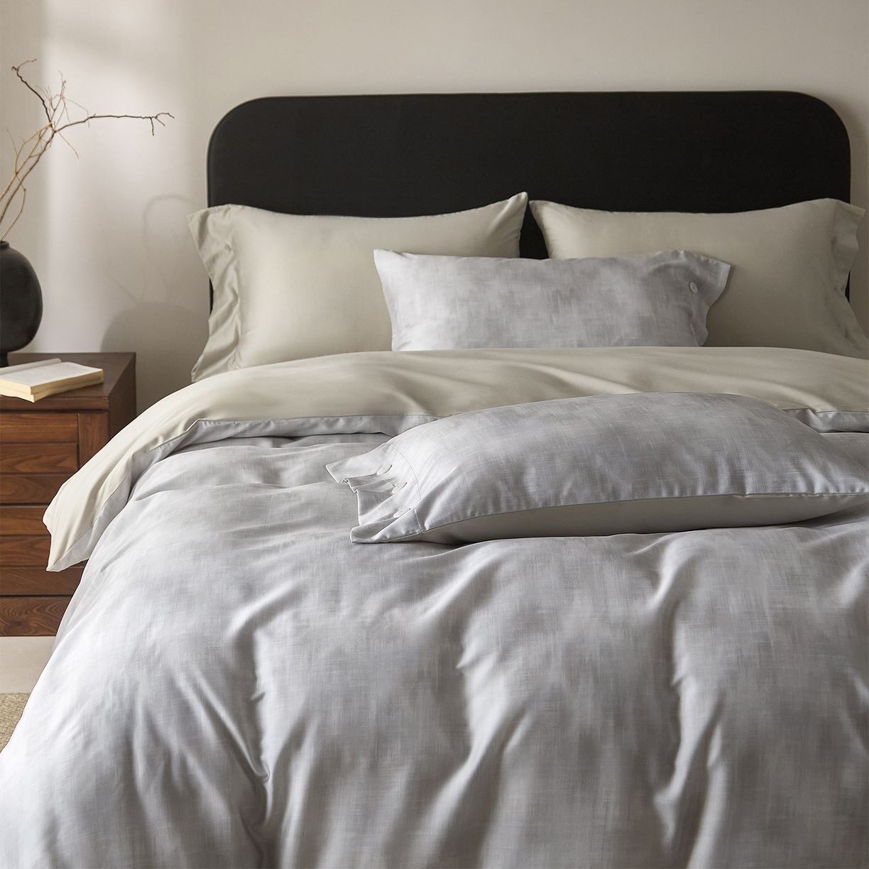 91家纺网 家纺一手货源 找家纺 ONE TWO ONE 121 2026新款100s50支长绒棉纯棉全棉床上用品数码印花四件套纽扣款-墨染江南 墨染江南-灰