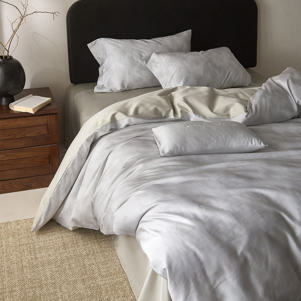 91家纺网 家纺一手货源 找家纺 ONE TWO ONE 121 2026新款100s50支长绒棉纯棉全棉床上用品数码印花四件套纽扣款-墨染江南 墨染江南-灰