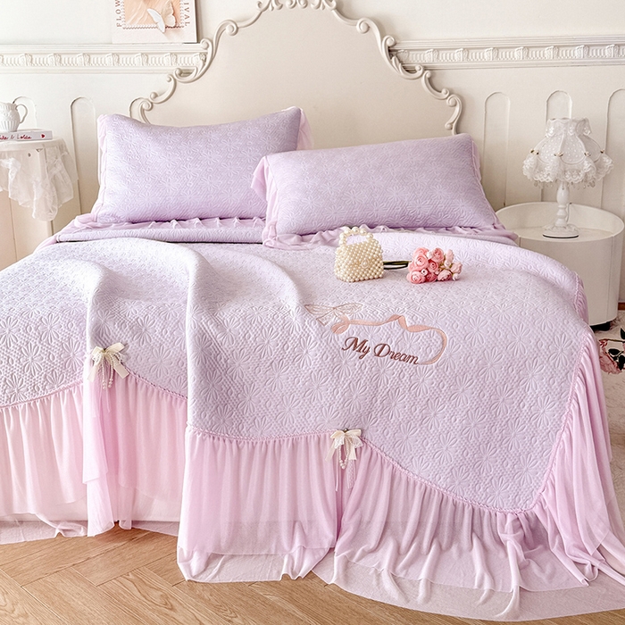 91家纺网 家纺一手货源 找家纺 （总）苏米娜家纺SUMINA 2026新款PE高分子弯边工艺双层花边床裙款凉席三件套-梦幻