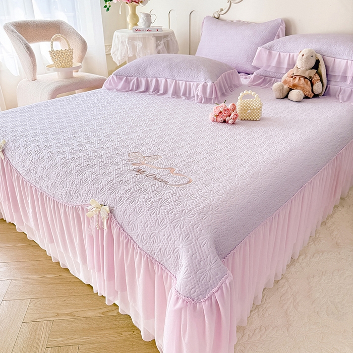 91家纺网 家纺一手货源 找家纺 （总）苏米娜家纺SUMINA 2026新款PE高分子弯边工艺双层花边床裙款凉席三件套-梦幻