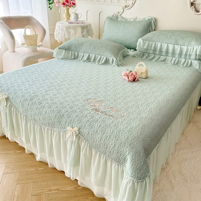 91家纺网 家纺一手货源 找家纺 苏米娜家纺SUMINA 2026新款PE高分子弯边工艺双层花边床裙款凉席三件套-梦幻 梦幻-清新绿