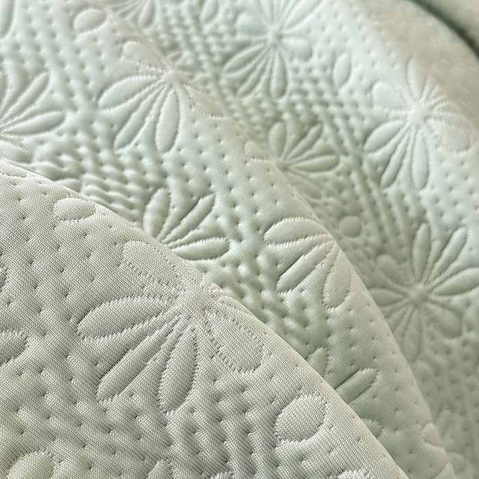 91家纺网 家纺一手货源 找家纺 苏米娜家纺SUMINA 2026新款PE高分子弯边工艺双层花边床裙款凉席三件套-梦幻 梦幻-清新绿