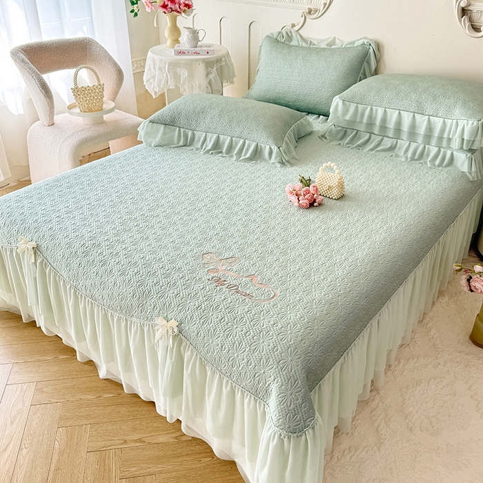 91家纺网 家纺一手货源 找家纺 苏米娜家纺SUMINA 2026新款PE高分子弯边工艺双层花边床裙款凉席三件套-梦幻 梦幻-清新绿