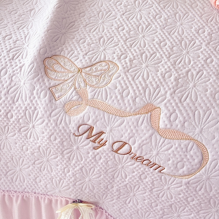 91家纺网 家纺一手货源 找家纺 苏米娜家纺SUMINA 2026新款PE高分子弯边工艺双层花边床裙款凉席三件套-梦幻 梦幻-星云紫