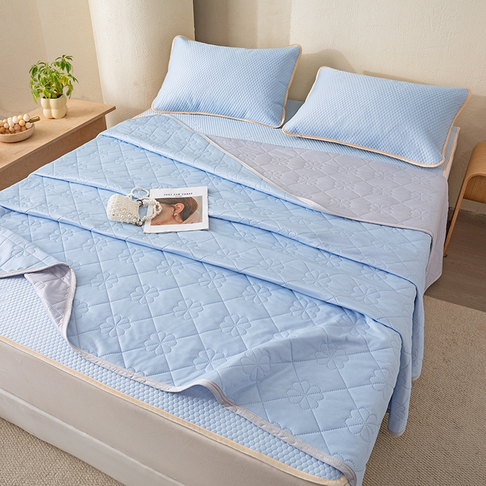 91家纺网 家纺一手货源 找家纺 雪鲨家纺 2026新款凉感丝凉豆豆凉席席子凉席 海盐蓝
