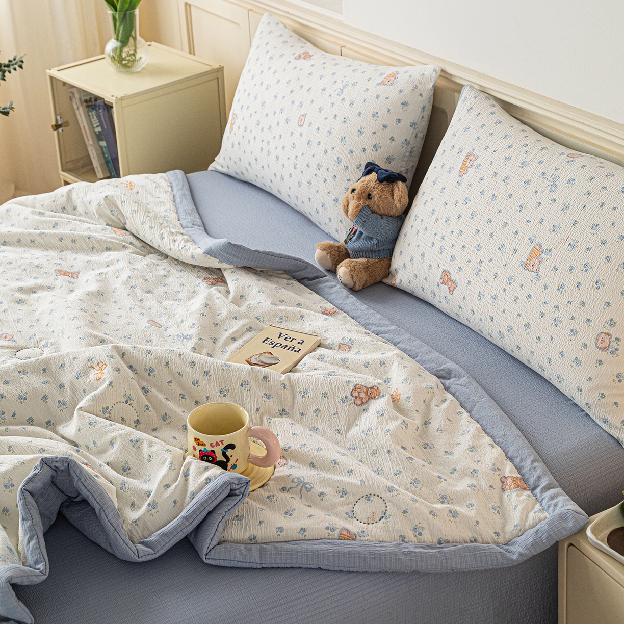 91家纺网 家纺一手货源 找家纺 几禾 2026新款A类云感双层纱夏被木棉皱皱纱棉花被小清新印花夏被夏凉被费尔岛空调被 顽皮熊蓝