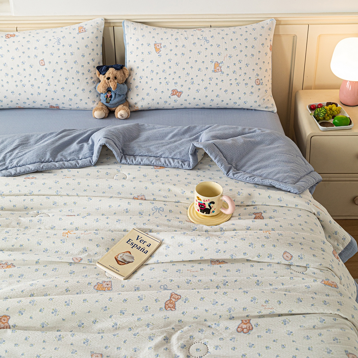 91家纺网 家纺一手货源 找家纺 几禾 2026新款A类云感双层纱夏被木棉皱皱纱棉花被小清新印花夏被夏凉被费尔岛空调被 顽皮熊蓝