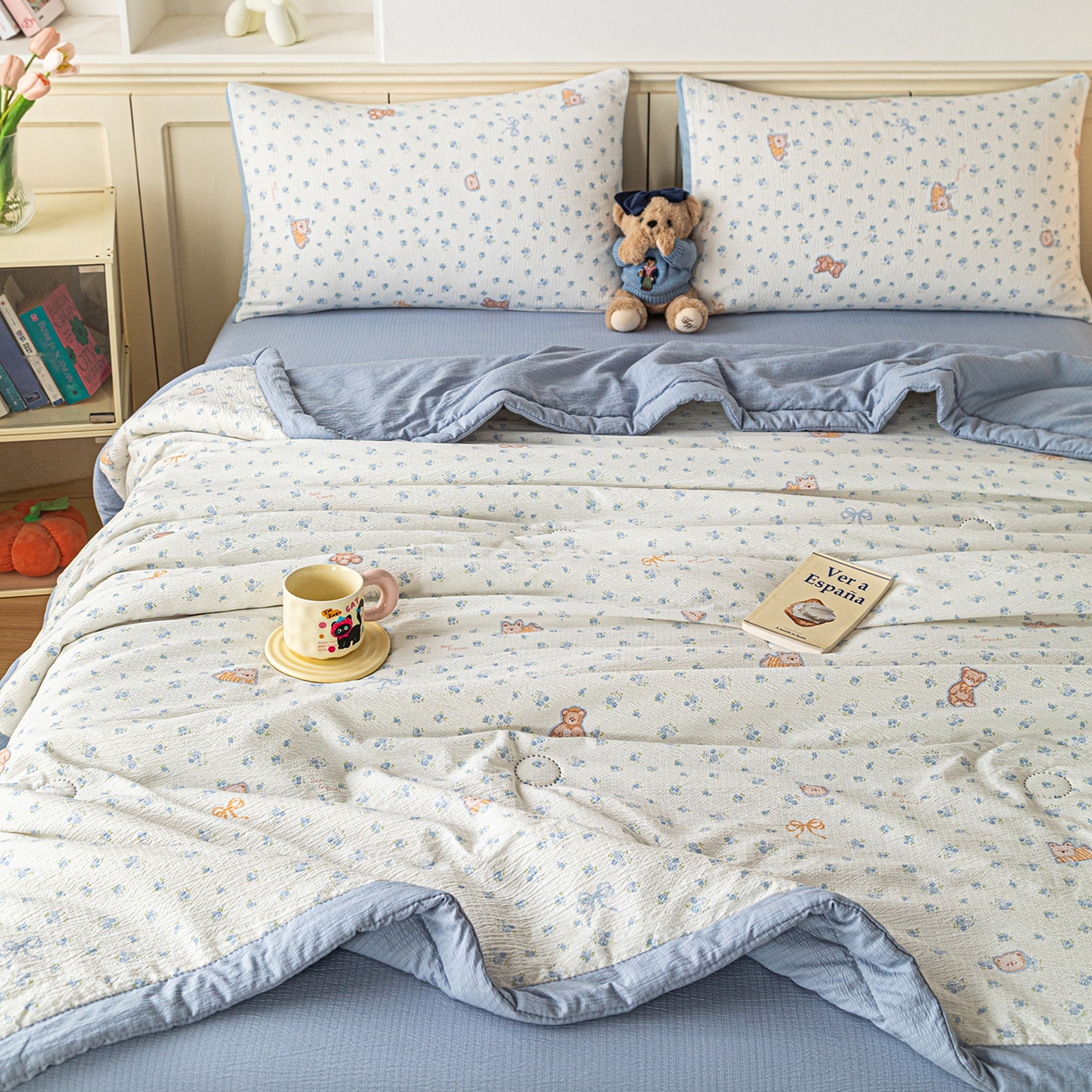 91家纺网 家纺一手货源 找家纺 几禾 2026新款A类云感双层纱夏被木棉皱皱纱棉花被小清新印花夏被夏凉被费尔岛空调被 顽皮熊蓝