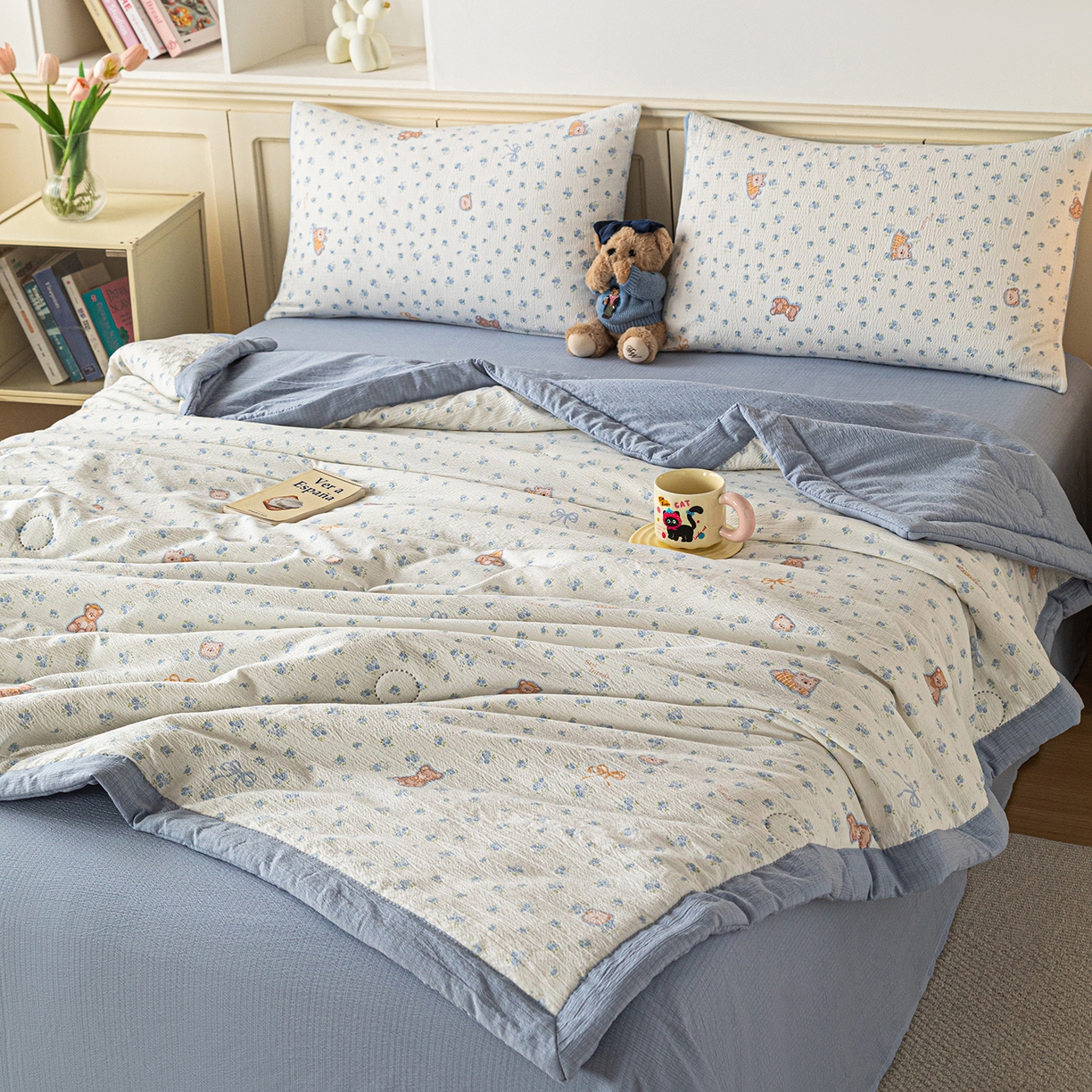 91家纺网 家纺一手货源 找家纺 几禾 2026新款A类云感双层纱夏被木棉皱皱纱棉花被小清新印花夏被夏凉被费尔岛空调被 顽皮熊蓝